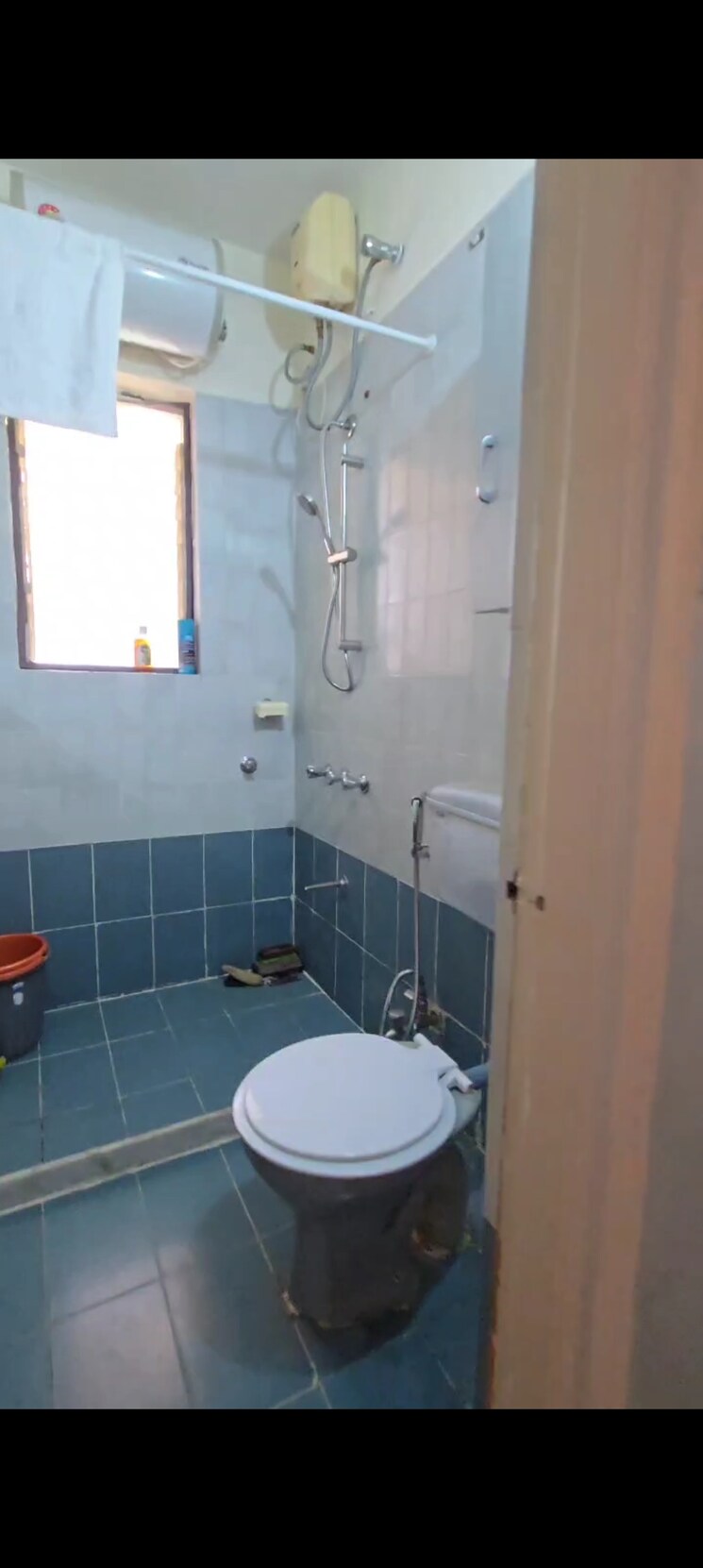 Bathroom, konark-kinara 2 Bedroom 1000 Sq.Ft. Apartment In Kalyani Nagar Pune 8727447