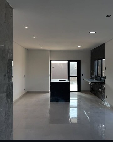 Room in 3 BHK Builder Floor at Sector 32 – for Sale