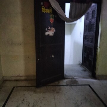 Room in 1 BHK Builder Floor at New Ashok Nagar – for Sale