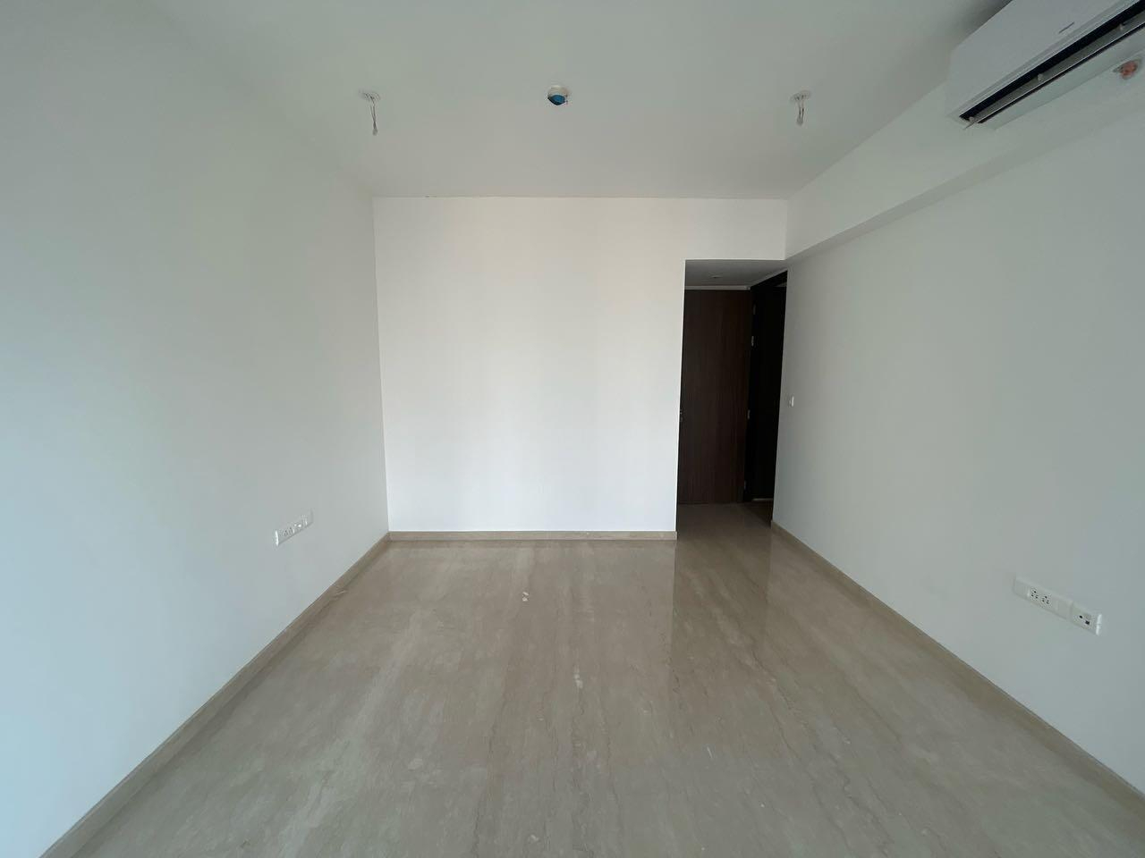 2 BHK + Pooja Room,Servant Room Apartment For Rent in Lodha The Park