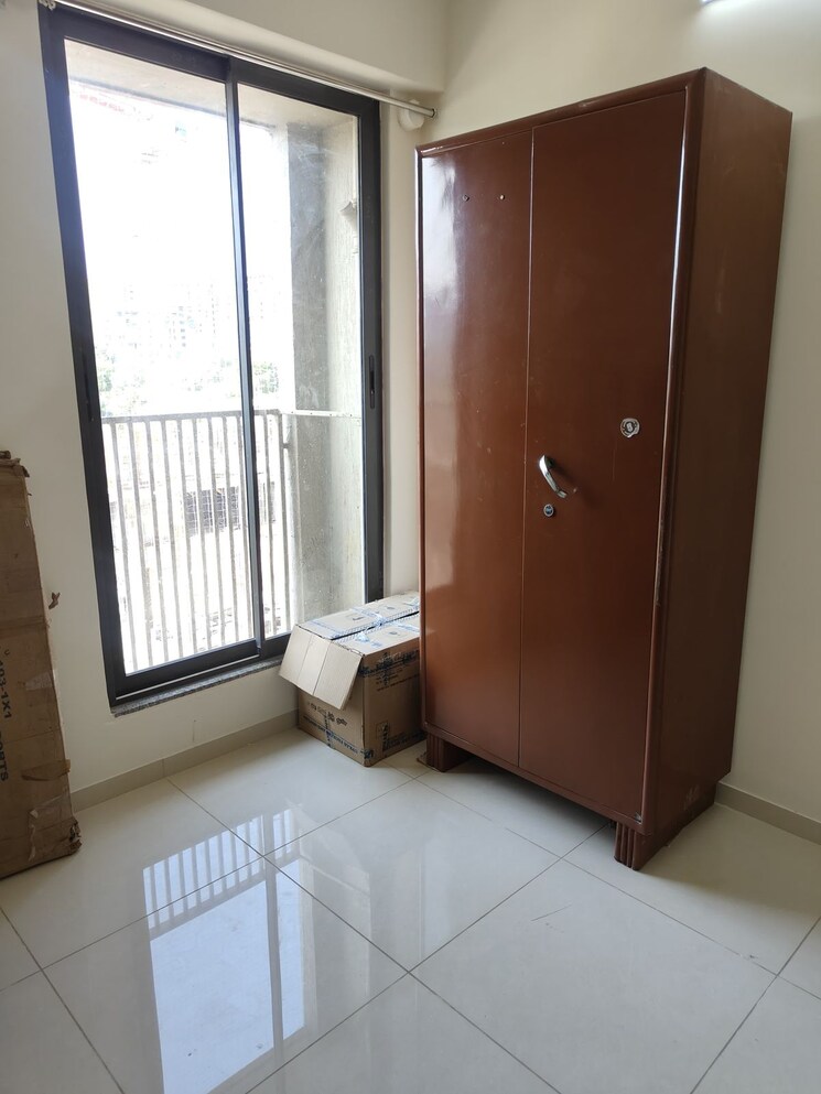 Bathroom, saanvi-nirman-estella 3 Bedroom 775 Sq.Ft. Apartment In South Bopal Ahmedabad 8727511