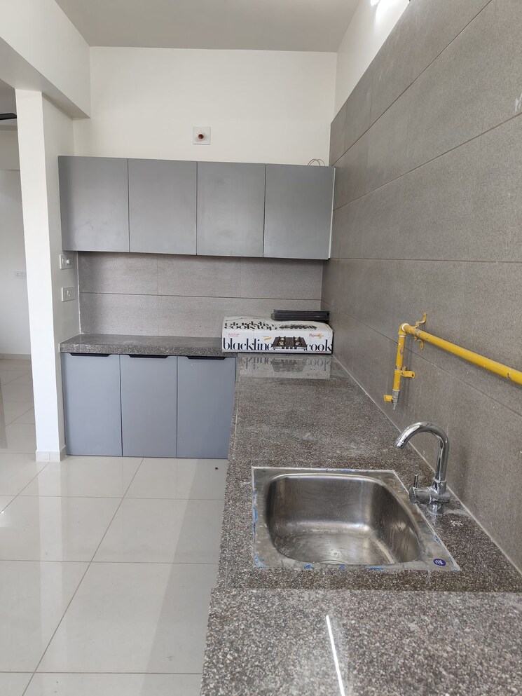Kitchen, saanvi-nirman-estella 3 Bedroom 775 Sq.Ft. Apartment In South Bopal Ahmedabad 8727511