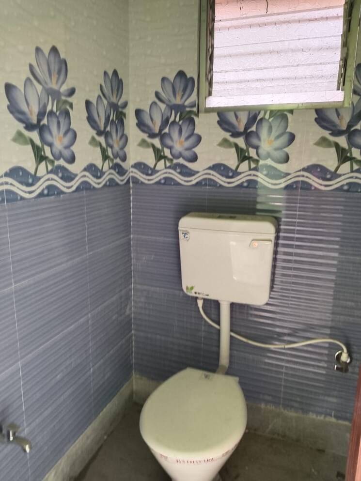 Bathroom, sodepur 2 Bedroom 732 Sq.Ft. Apartment In Sodepur Kolkata 8727547