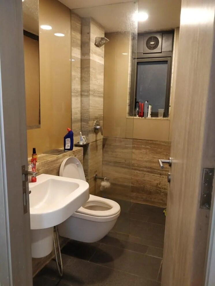 Bathroom, lodha-enchante 1 Bedroom 740 Sq.Ft. Apartment In Wadala Mumbai 8727534
