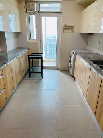 Kitchen in 4 BHK Apartment at DLF The Belaire, Sector 54 – for Rent