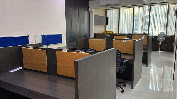 Team Area, lodha-supremus-2 Commercial Office Space 1092 Sq.Ft. In Wagle Industrial Estate Thane 8727535