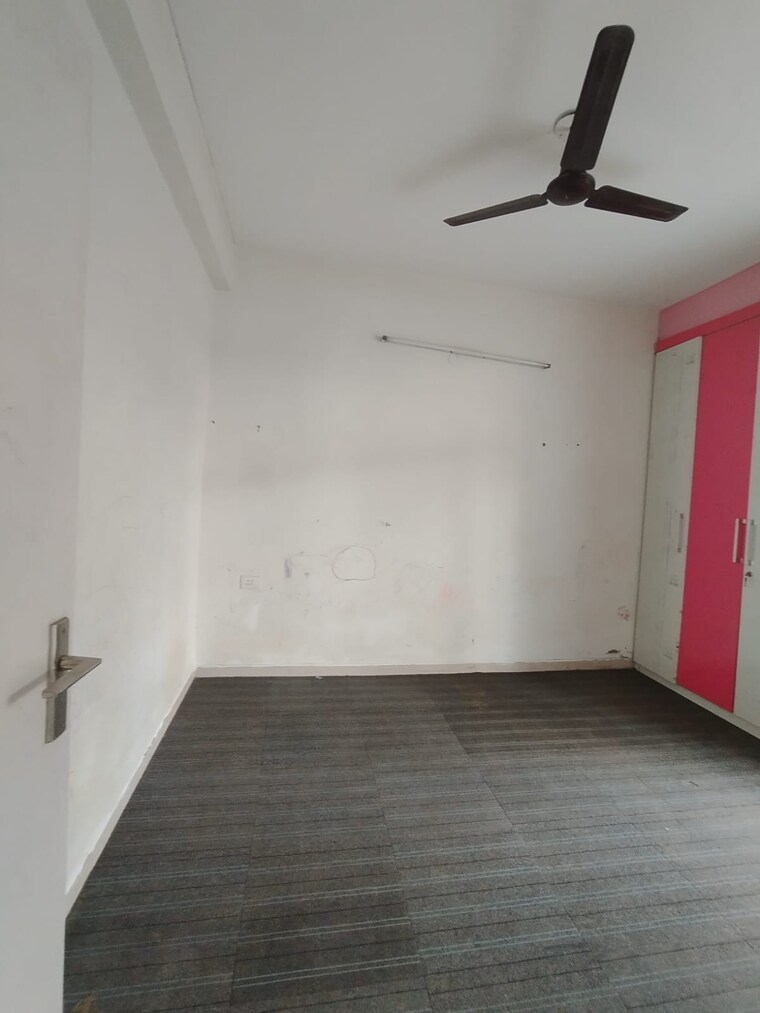 Room, vatika-india-next 2 Bedroom 1040 Sq.Ft. Builder Floor In Sector 82 Gurgaon 8727621