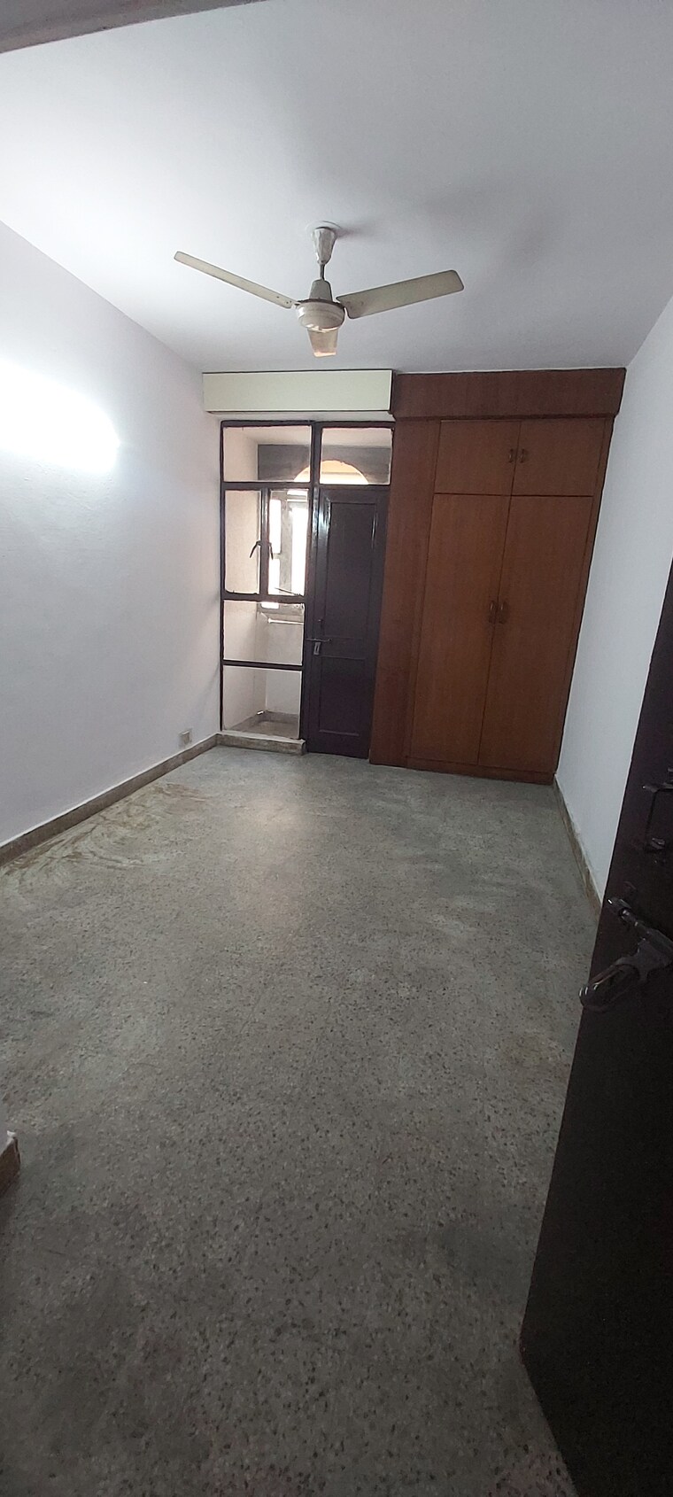 Room, ip extension 3 Bedroom 1325 Sq.Ft. Apartment In Ip Extension Delhi 8727668