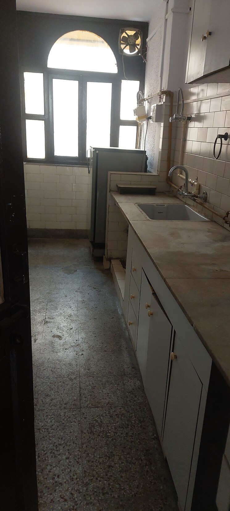 Kitchen, ip extension 3 Bedroom 1325 Sq.Ft. Apartment In Ip Extension Delhi 8727668