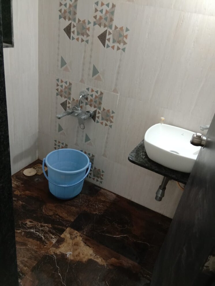 Bathroom, prime-space-utsav-homes 1 Bedroom 650 Sq.Ft. Apartment In Bavdhan Pune 8727622