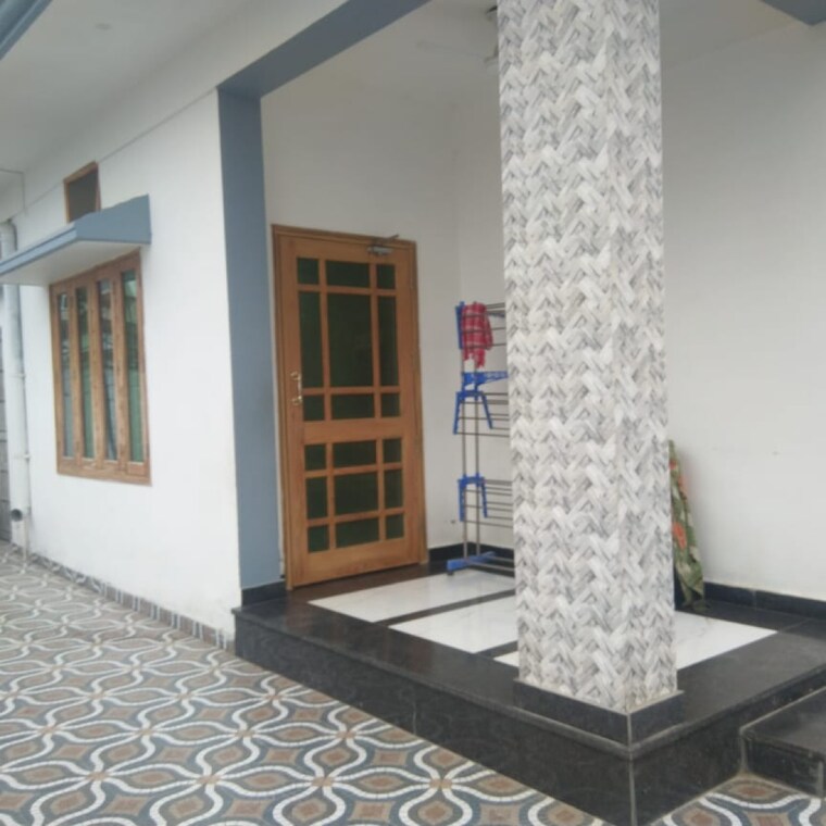 Living Room, jakhan rajpur road 4 Bedroom 233 Sq.Yd. Independent House In JakhaN Rajpur Road Dehradun 8727681