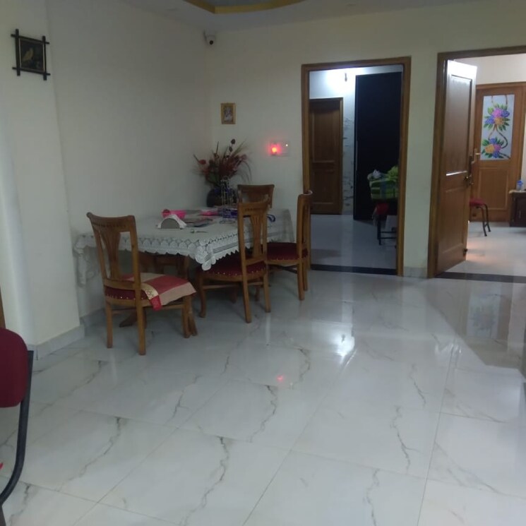 Living Room, jakhan rajpur road 4 Bedroom 233 Sq.Yd. Independent House In JakhaN Rajpur Road Dehradun 8727681