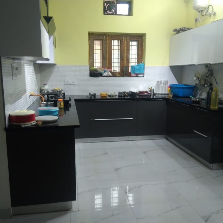 Kitchen, jakhan rajpur road 4 Bedroom 233 Sq.Yd. Independent House In JakhaN Rajpur Road Dehradun 8727681