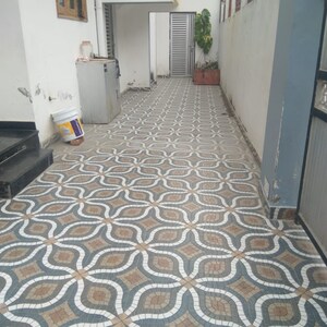 Bedroom in 4 BHK Independent House at JakhaN-Rajpur Road – for Sale