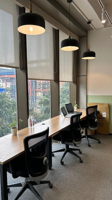 Team Area in  Co-working Space at Sector 62 – for Rent