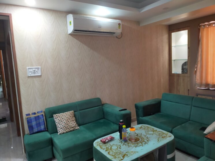 Living Room, boring road 3 Bedroom 1500 Sq.Ft. Apartment In Boring Road Patna 8727738