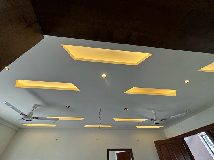 Master Bedroom, hbr layout 6+ Bedroom 6580 Sq.Ft. Independent House In Hbr Layout Bangalore 8727762