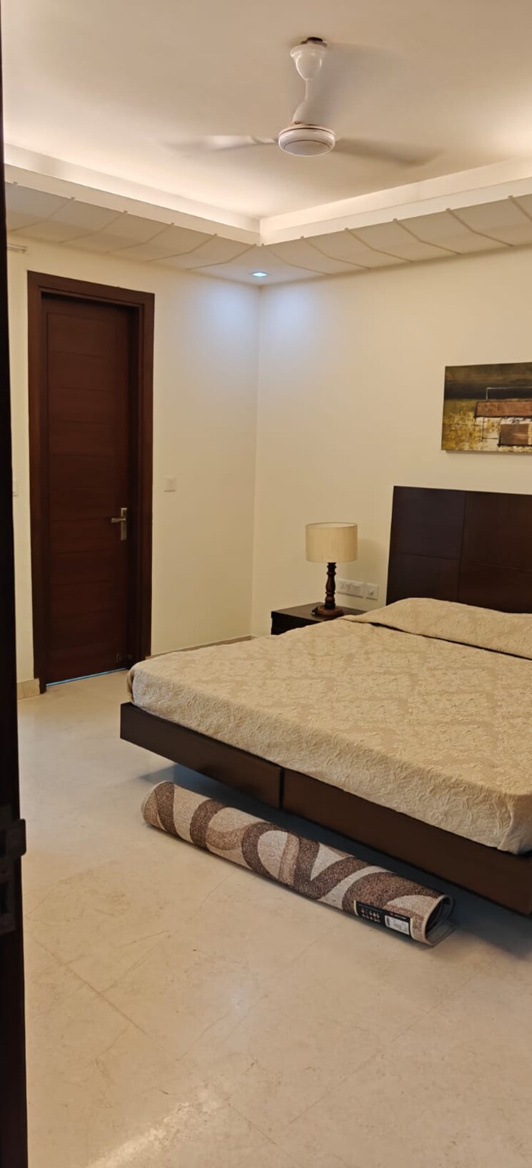 Bedroom, defence colony 3 Bedroom 1953 Sq.Ft. Builder Floor In Defence Colony Delhi 8727863