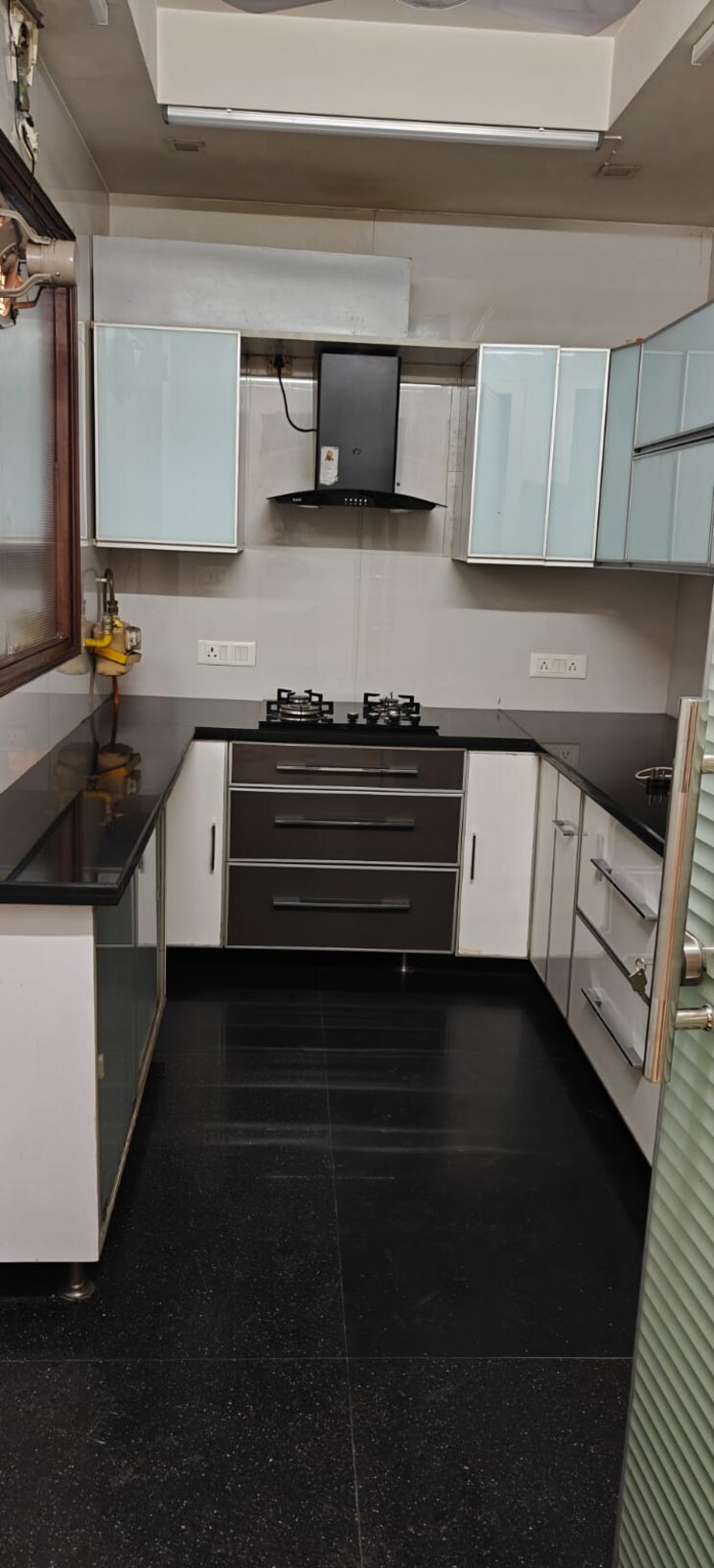 Kitchen, defence colony 3 Bedroom 1953 Sq.Ft. Builder Floor In Defence Colony Delhi 8727863