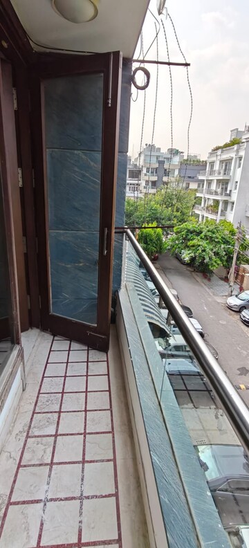 Balcony in 3 BHK Builder Floor at Defence Colony – for Rent