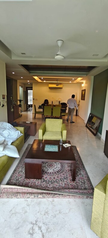 Living Room in 3 BHK Builder Floor at Defence Colony – for Rent