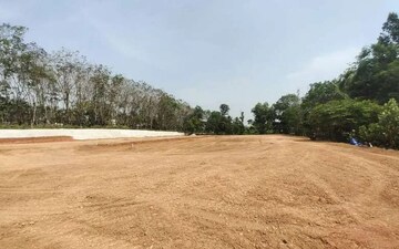 Plot For Sale in Kanjiramattom