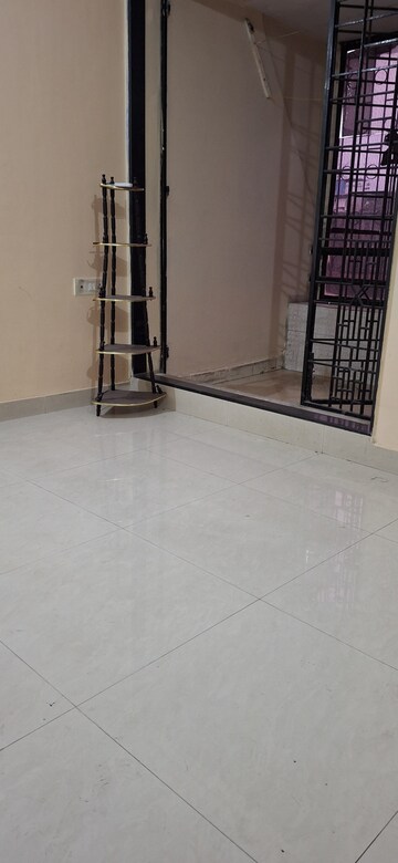 Room in 2 BHK Apartment at Arihant Riddhi, Ghansoli – for Rent