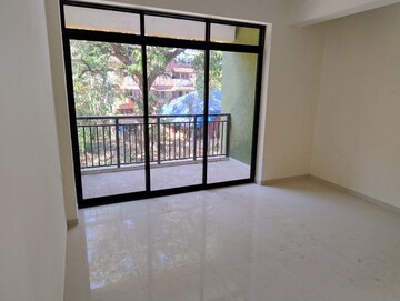 Room in 2 BHK Apartment at Merces – for Rent