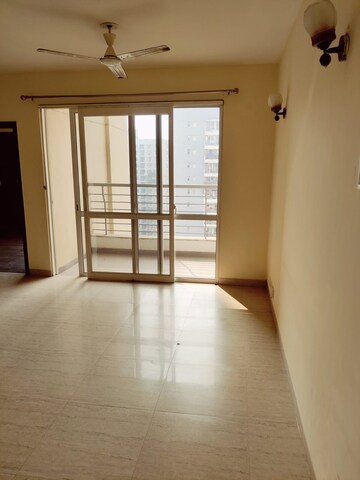 2 BHK Apartment For Rent in 3C Lotus Boulevard, Sector 100