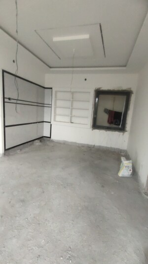 Room in 4 BHK Independent House at Vanasthalipuram – for Sale