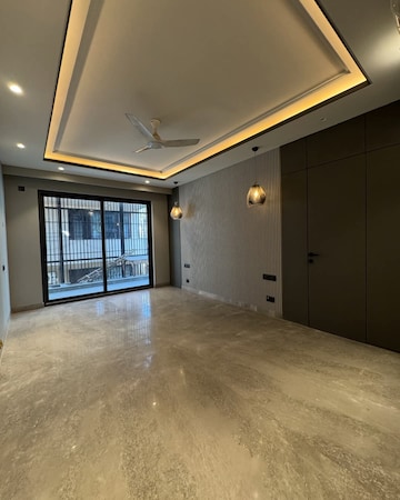 1 BHK Builder Floor For Rent in Sector 21