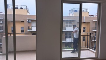 Room in 2 BHK Apartment at Vatika Xpressions, Sector 88b – for Rent