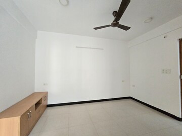 Room in 1 BHK Builder Floor at Indiranagar – for Rent