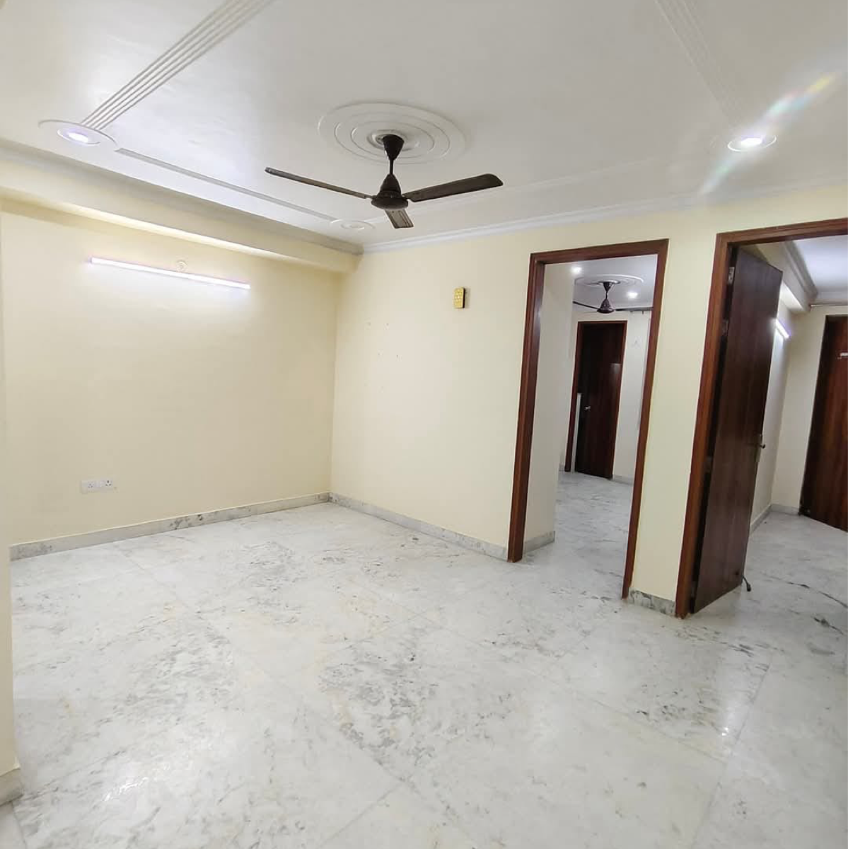 2.5 BHK Villa For Rent in Sector 23