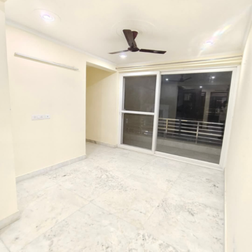 Room in 2.5 BHK Villa at Sector 23 – for Rent