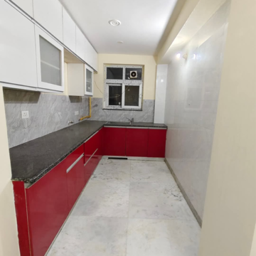 Kitchen in 2.5 BHK Villa at Sector 23 – for Rent