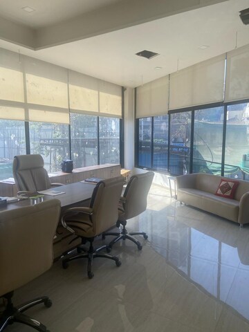  Office Space For Rent in Dadar West