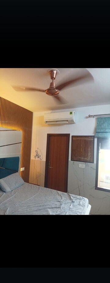 Bedroom in 2 BHK Builder Floor at MS Enclave Zirakpur, Dhakoli – for Rent