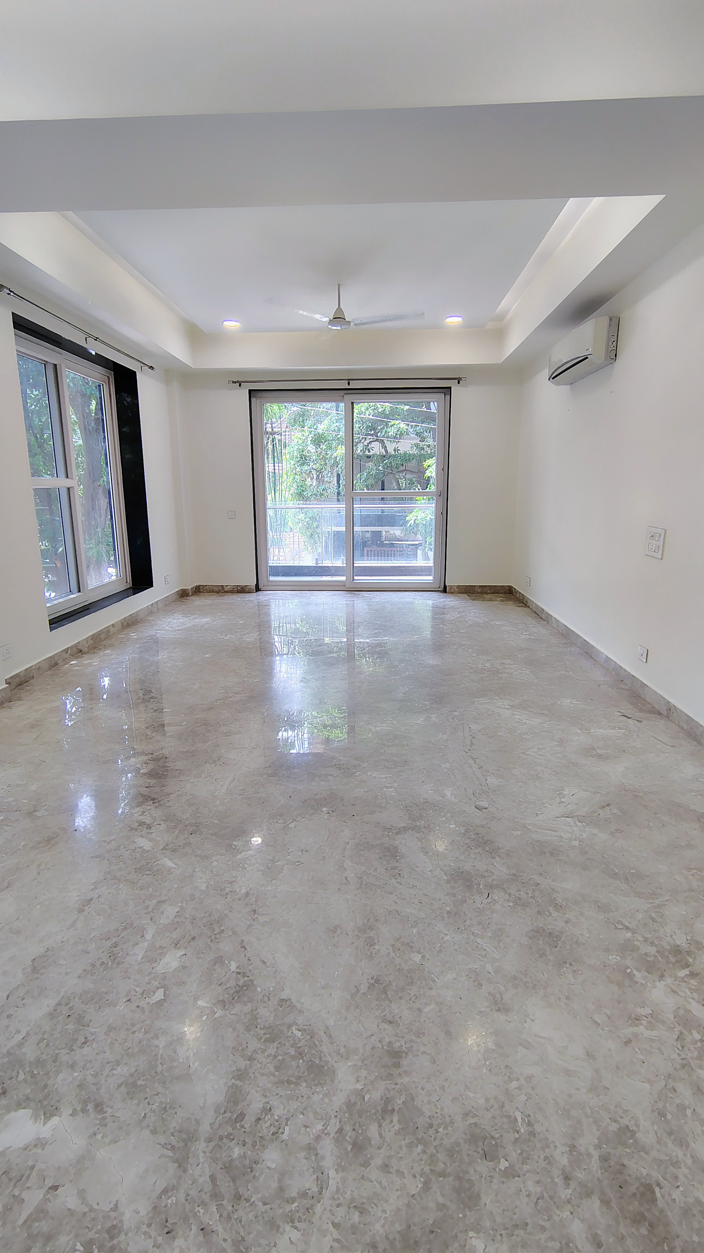 3 BHK + Pooja Room Builder Floor For Rent in DLF City Gurgaon