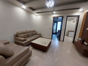2 BHK Builder Floor For Rent in Model Town 3