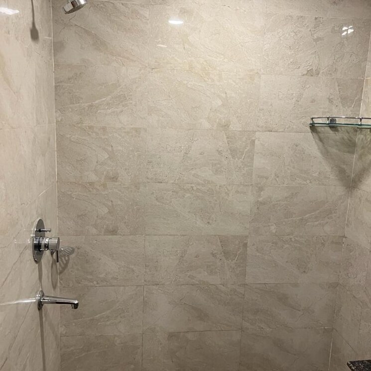 Bathroom, unitech-woodstock-floors 3 Bedroom 360 Sq.Yd. Builder Floor In Nirvana Country Gurgaon 8729186