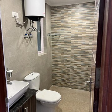 Bathroom in 3 BHK Builder Floor at Unitech Woodstock Floors, Nirvana Country – for Rent