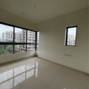 Room in 3 BHK Apartment at Kalpataru Vienta, Ashok Nagar – for Sale