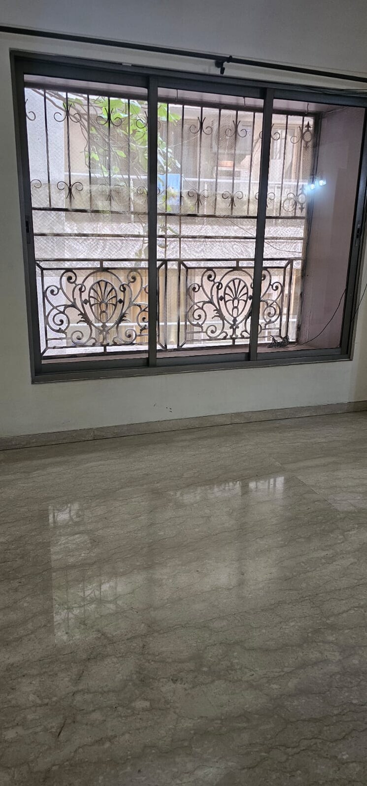 Room, khar west 2 Bedroom 750 Sq.Ft. Apartment In Khar West Mumbai 8729203