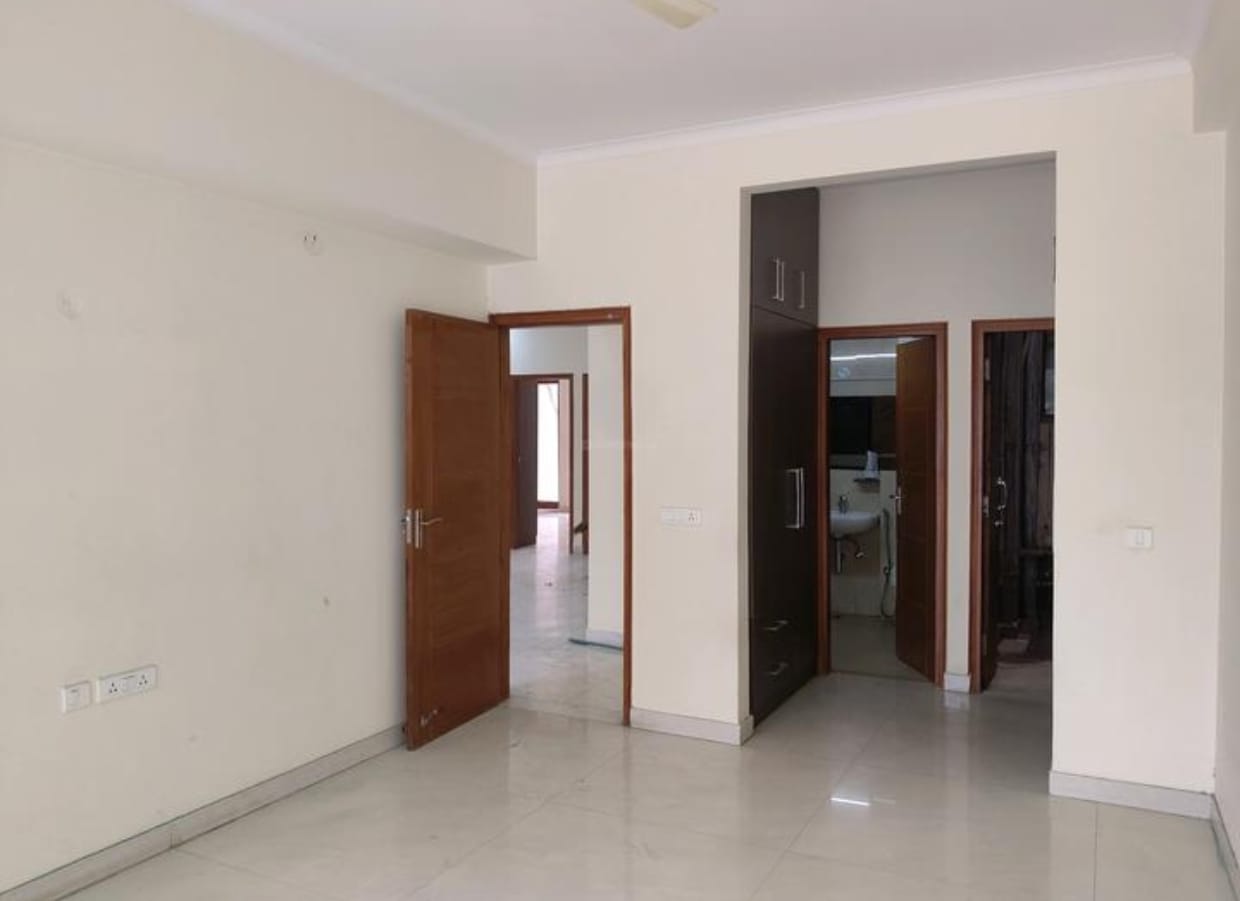 3 BHK Builder Floor For Rent in Housing Board Colony Sector 51