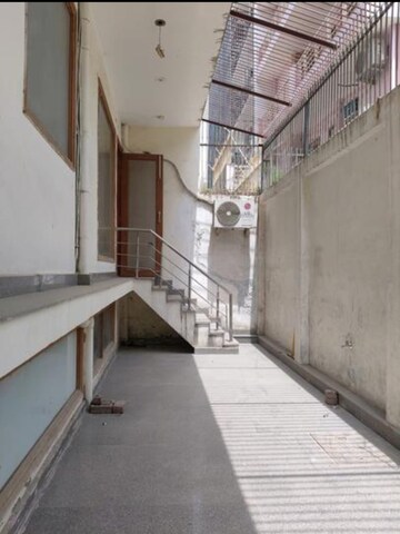 Balcony in 3 BHK Builder Floor at Housing Board Colony Sector 51, Sector 51 – for Rent
