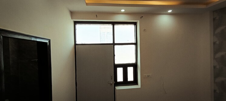 Room, sector 22 2 Bedroom 630 Sq.Ft. Builder Floor In Sector 22 Gurgaon 8730152