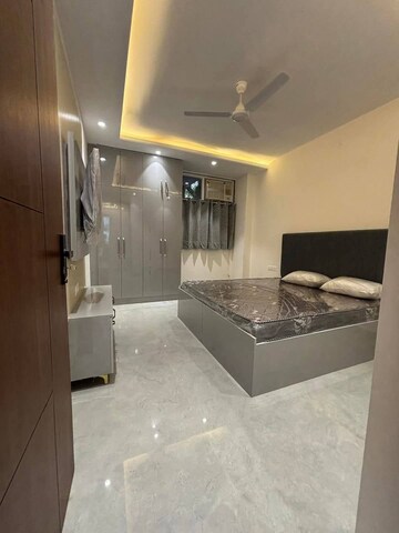 Master Bedroom in 1 BHK Builder Floor at Sector 22 – for Rent