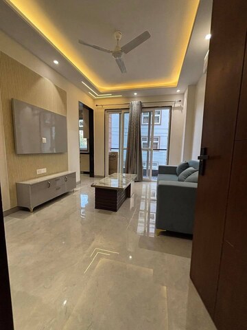 Living Room in 1 BHK Builder Floor at Sector 22 – for Rent