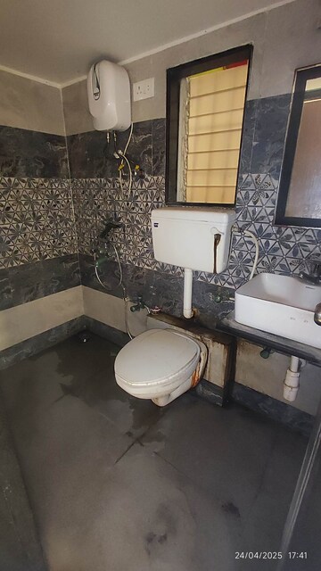 Master Bedroom in 2 BHK Apartment at Agarwal Paramount, Virar West – for Rent